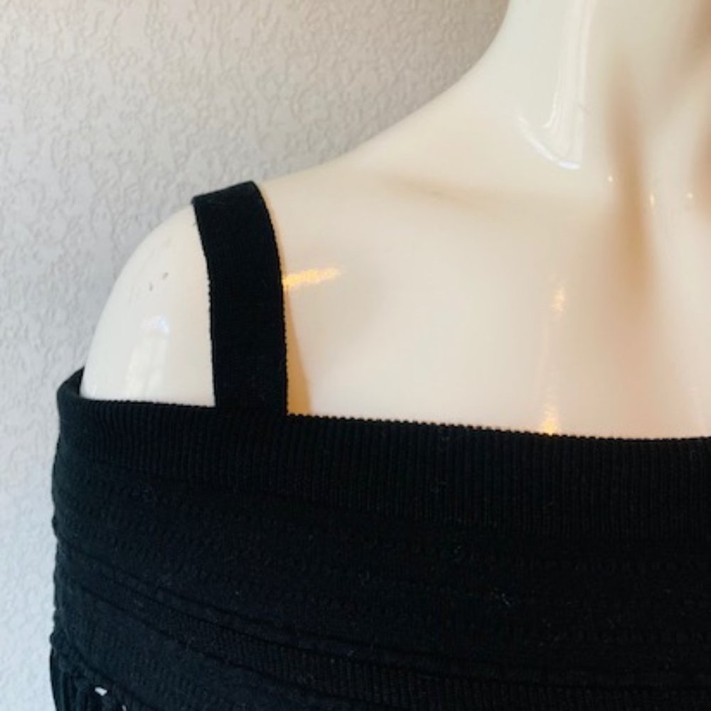 blouse - Picture 2 of 6